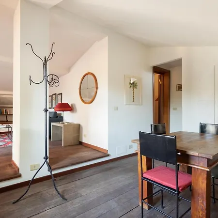 Apartment Bright And Comfy Terraced In Trastevere Rom
