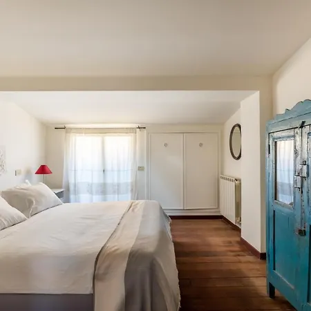 Bright And Comfy Terraced In Trastevere * Rom